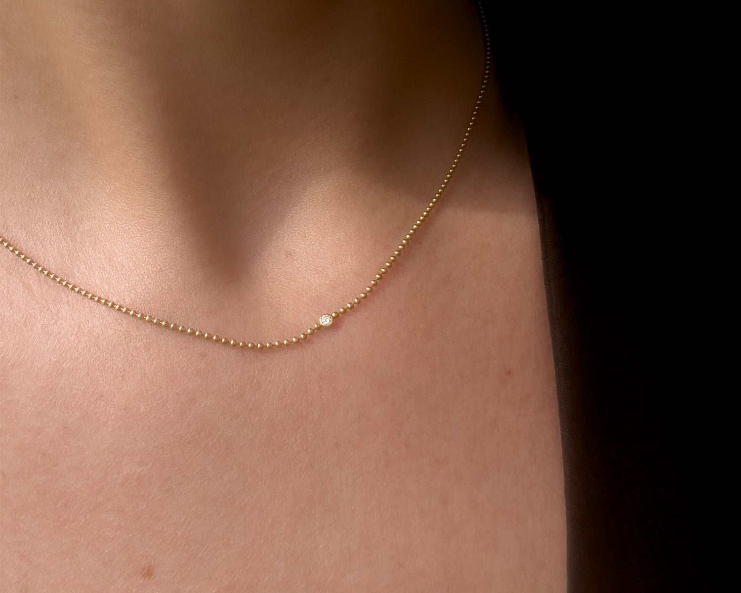 gold diamond necklace